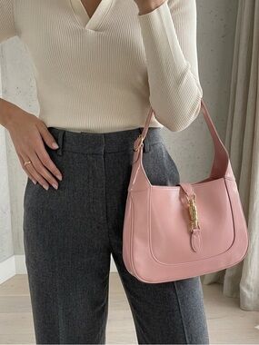 Pink medium Gucci Jackie 1961